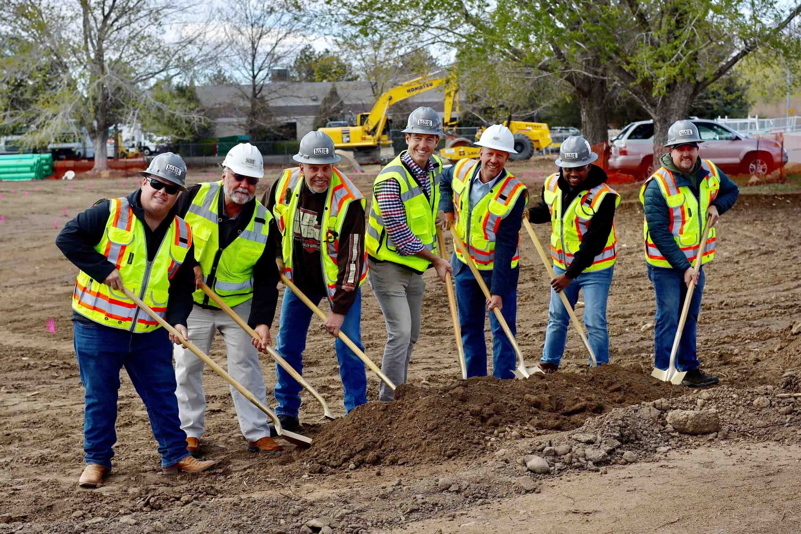 Metcalf breaks ground on Hamilton Medical