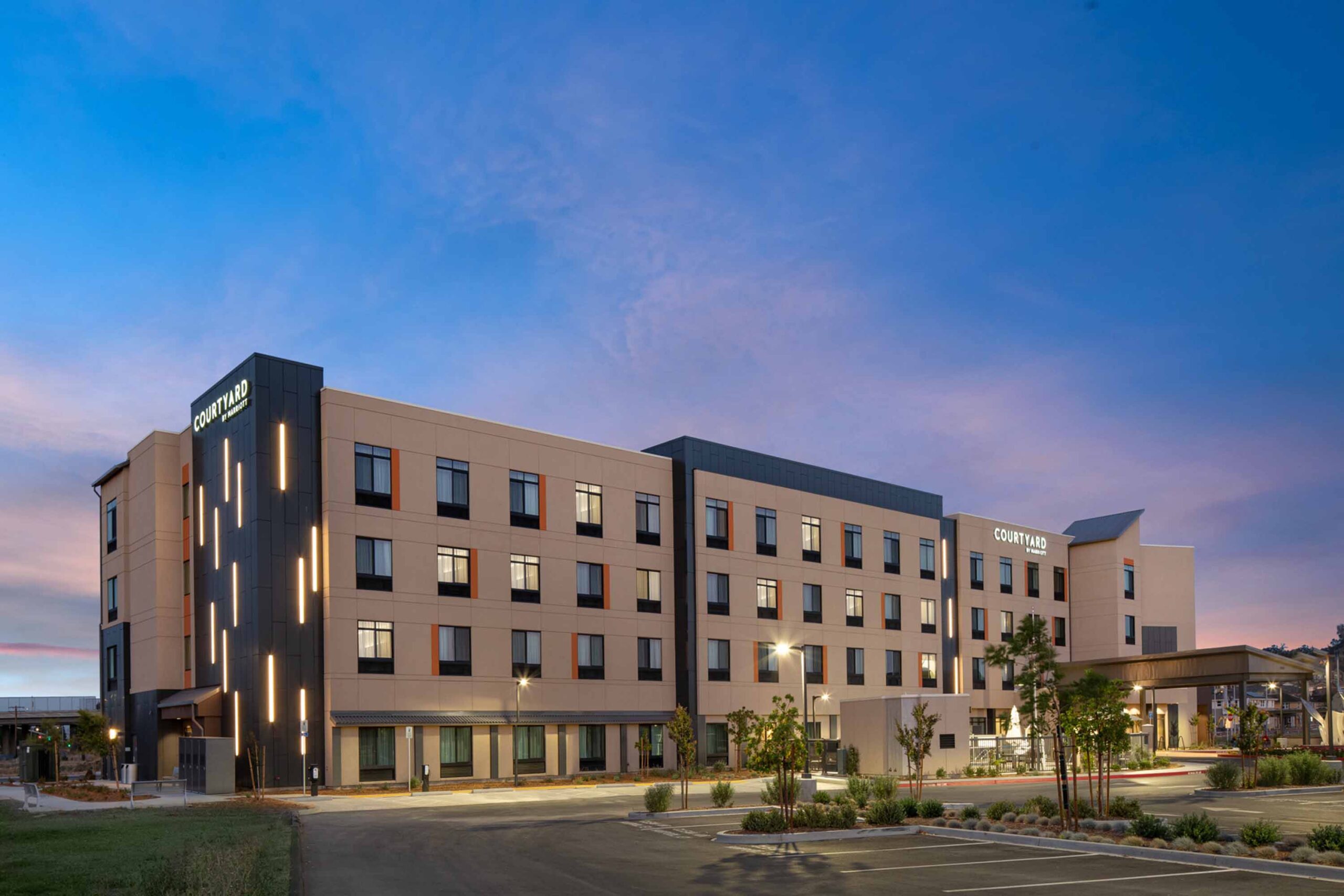 CY_Marriott-11 Courtyard Marriott Petaluma, CA